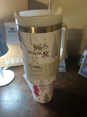 Stanley White and Pink Holiday Tree Insulated Mug with Handle